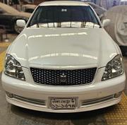 Toyota Crown Royale 2005 Pearl for sale