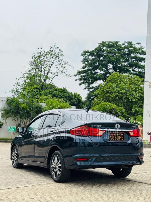 Honda Grace 1.5 Petrol FWD 2017 Blue