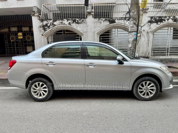 Toyota Axio 1.5 X 2WD 2014 Silver