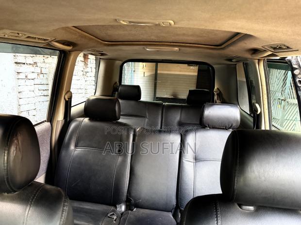 Toyota Noah 2.0 FWD (8 Seater) 2003 Black