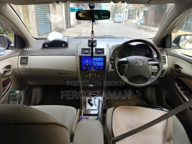 Toyota Axio 2011 Gold