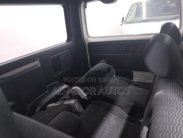 Toyota HiAce 2021 Pearl