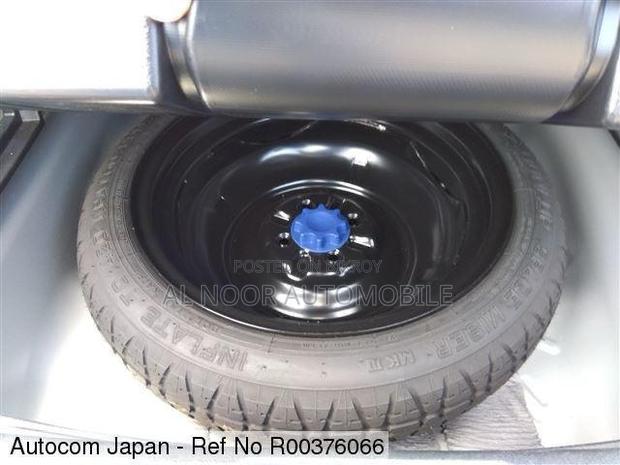 Toyota Corolla Fielder 2020 Silver
