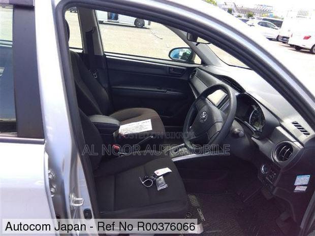 Toyota Corolla Fielder 2020 Silver