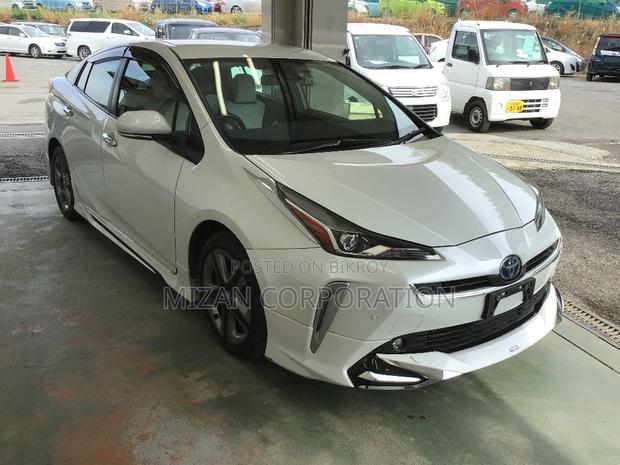 Toyota Prius 2021 Pearl