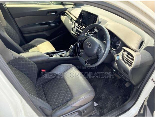 Toyota C-Hr 2021 Pearl