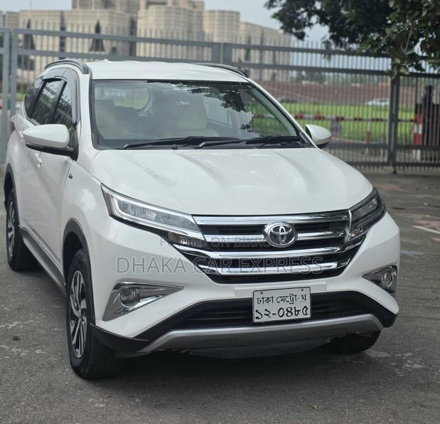 Toyota Rush 2022 Pearl