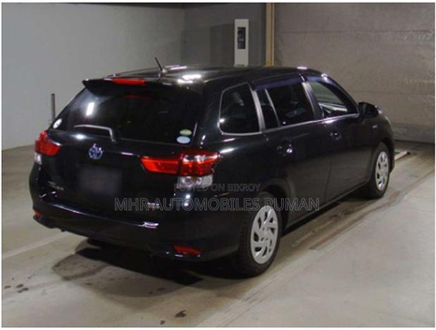 Toyota Corolla Fielder 1.5 Hybrid FWD 2020 Black
