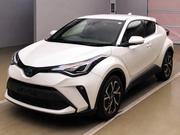 Toyota C-Hr 2021 Pearl for sale