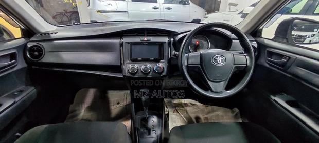 Toyota Axio 2022 Silver