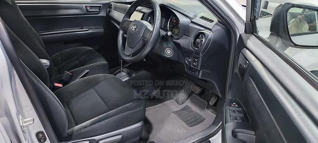 Toyota Axio 2022 Silver