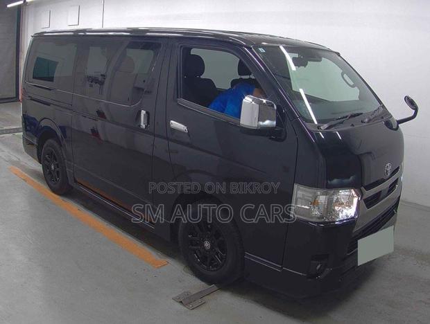 Toyota HiAce 2024 Black