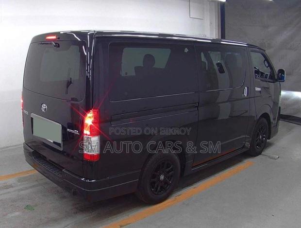Toyota HiAce 2024 Black