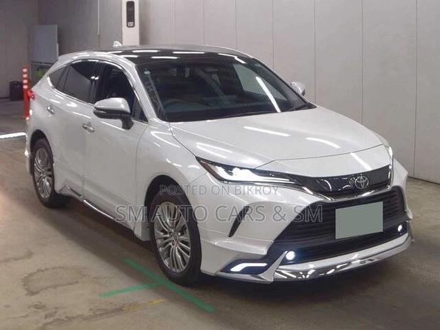 New Toyota Harrier Hybrid Z 2026 White