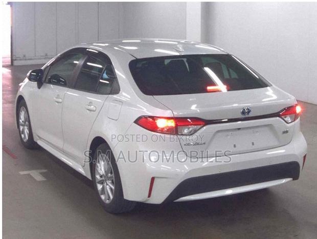 Toyota Corolla L 2021 Pearl