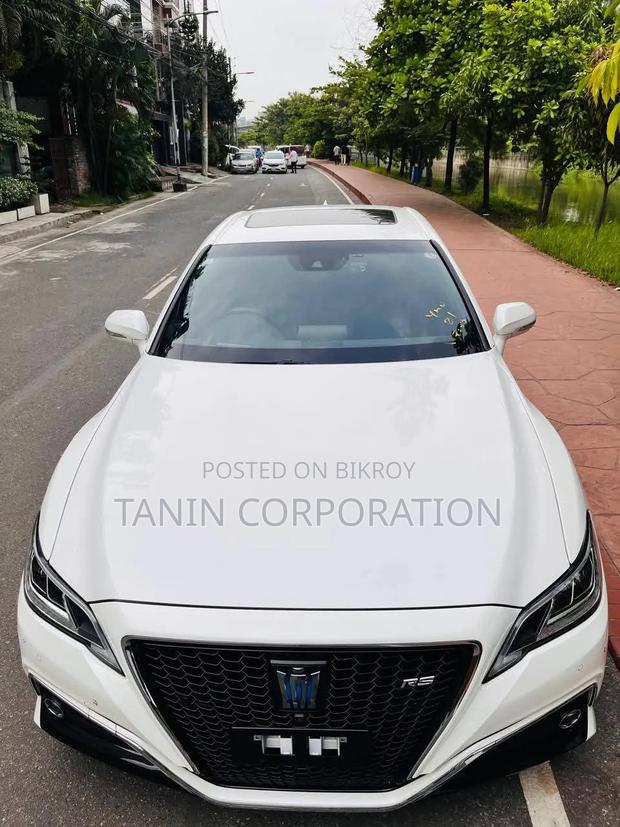Toyota Crown 2020 Pearl