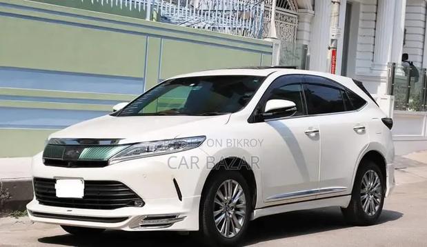 Toyota Harrier 2.0 2019 White