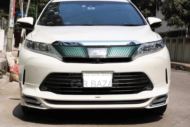 Toyota Harrier 2.0 2019 White