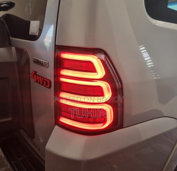 Mitsubishi Pajero 2006 Silver