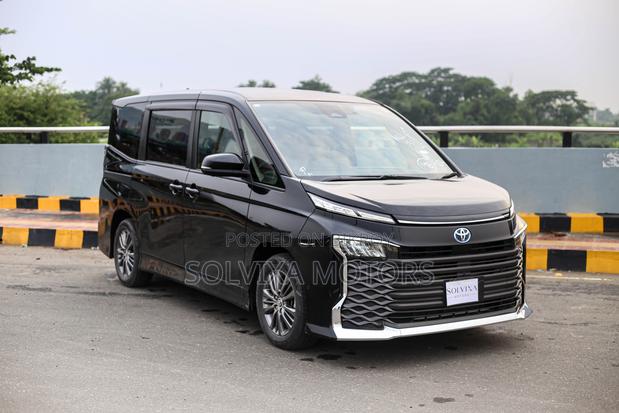 Toyota Voxy 2023 Black