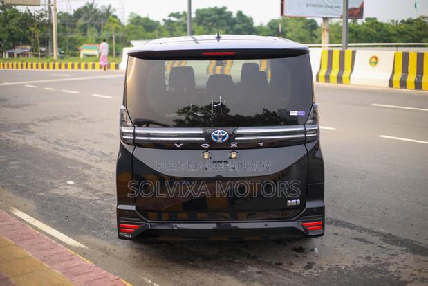 Toyota Voxy 2023 Black