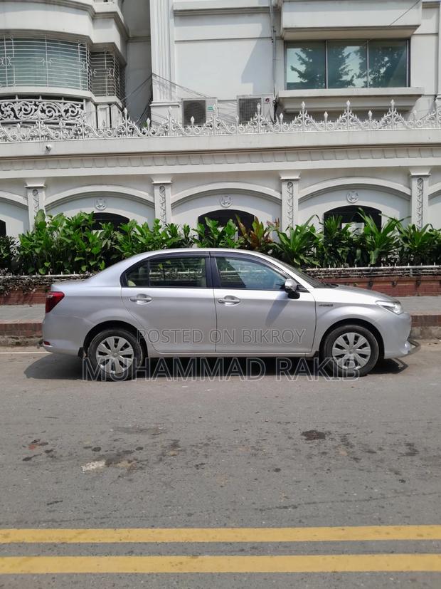 Toyota Axio 2016 Silver