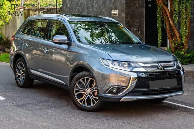 Mitsubishi Outlander 2015 Gray