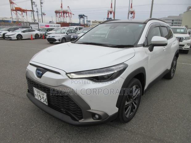 Toyota Corolla Cross 2023 Pearl