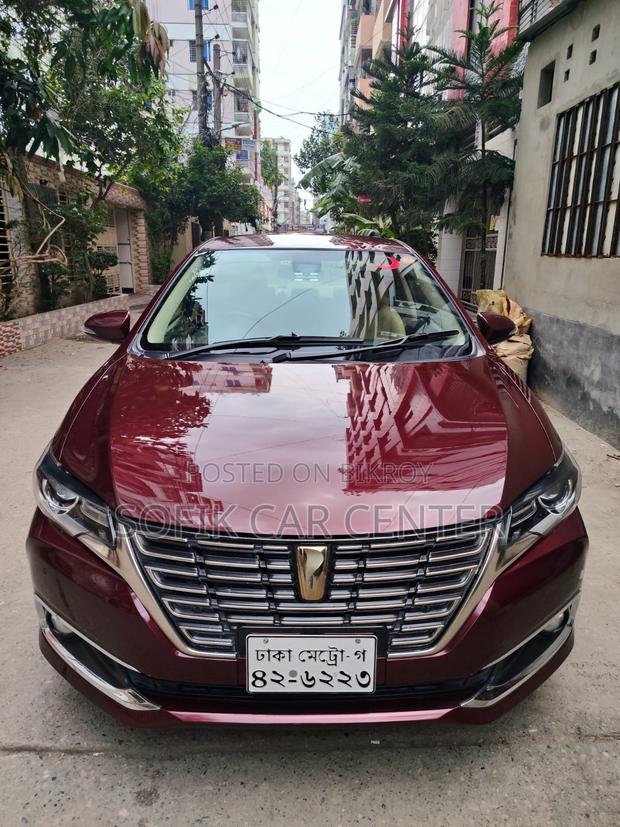 Toyota Premio 2017 Red
