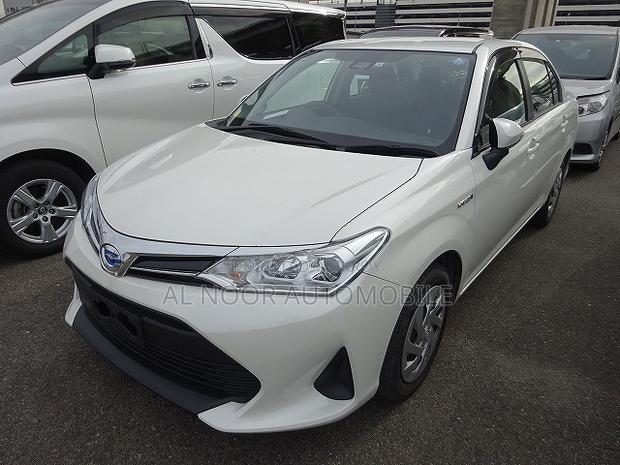 Toyota Axio 2021 Pearl