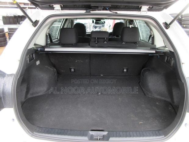 Toyota Corolla Fielder 1.5 Hybrid FWD 2021 Pearl