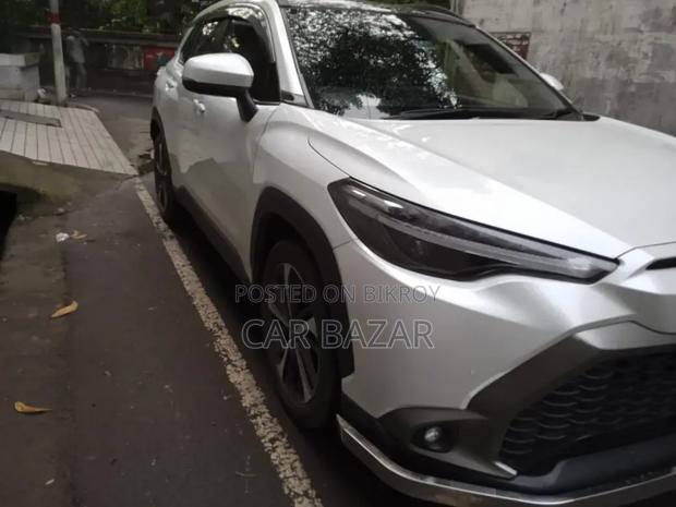 Toyota Corolla Cross 1.8 Hybrid FWD 2021 Pearl