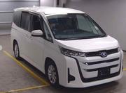 Toyota Noah 2023 Pearl for sale