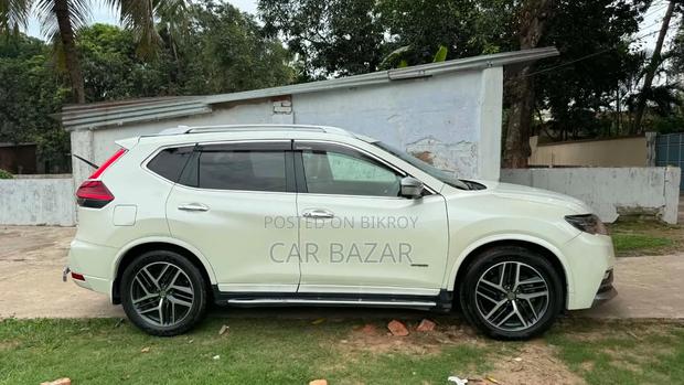 Nissan X-Trail 2017 Pearl