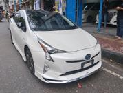Toyota Prius 2018 Pearl for sale