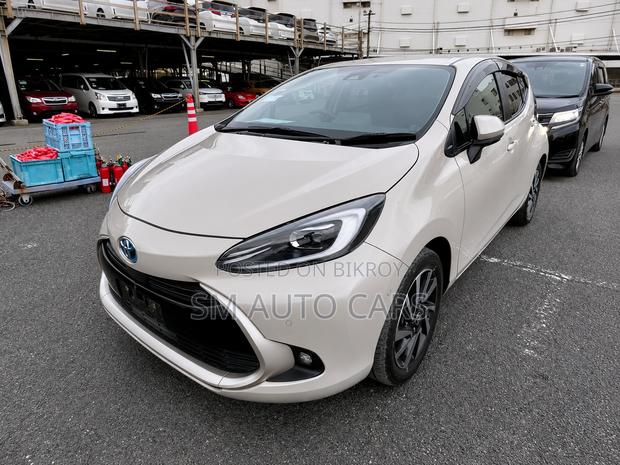 Toyota Aqua 2021 Brown