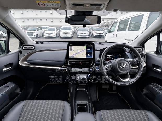 Toyota Aqua 2021 Brown