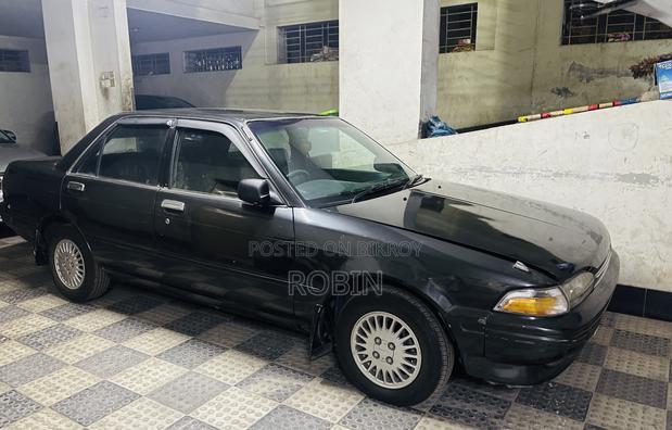 Toyota Carina 1.5 FWD Sedan 1992 Gray