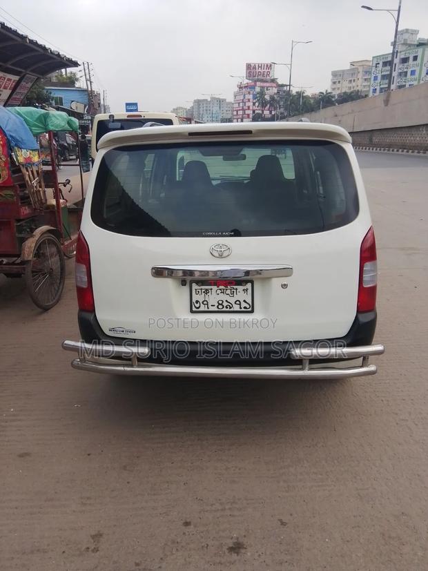 Toyota Probox 2009 White
