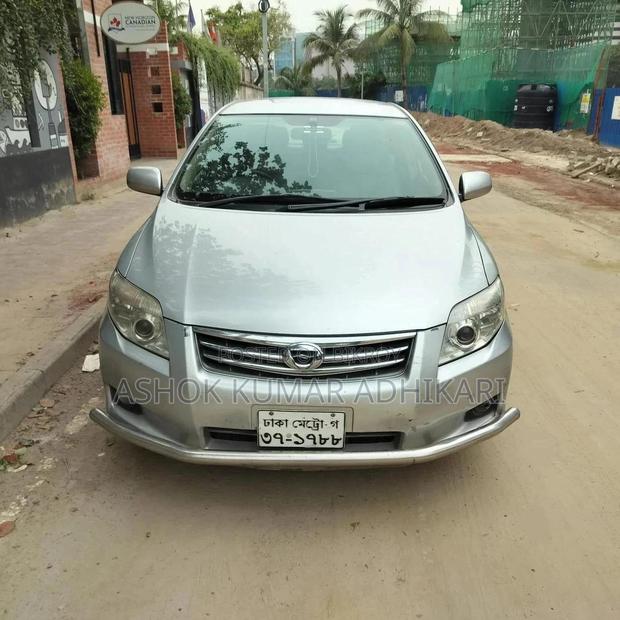 Toyota Axio 2009 Silver