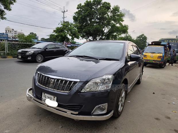 Toyota Premio 2014 Gray