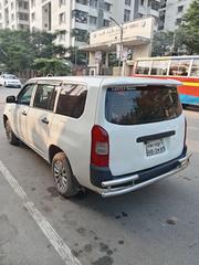 Toyota Probox 2004 White for sale