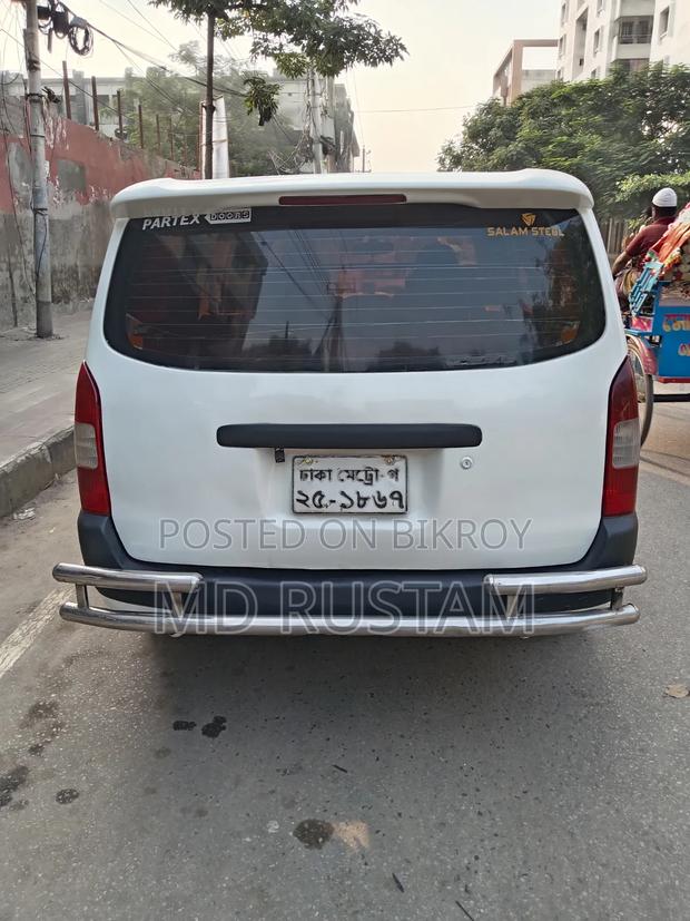 Toyota Probox 2004 White