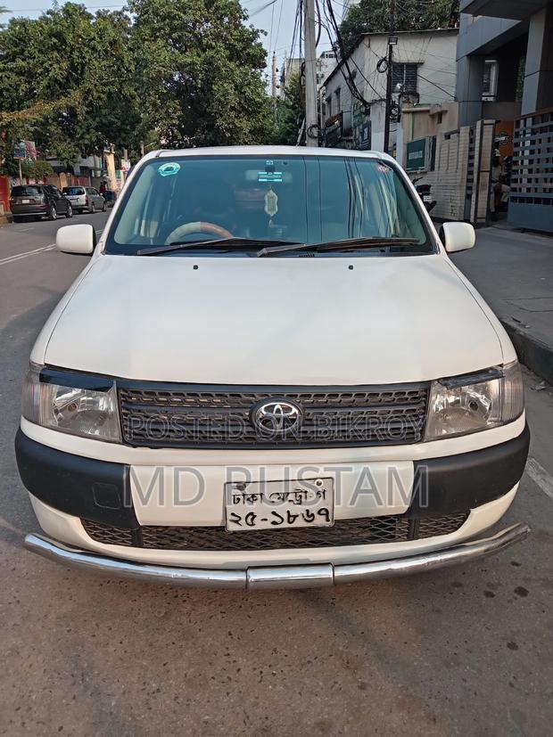 Toyota Probox 2004 White