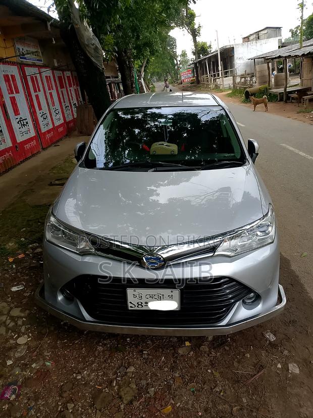 Toyota Corolla Fielder 2015 Silver