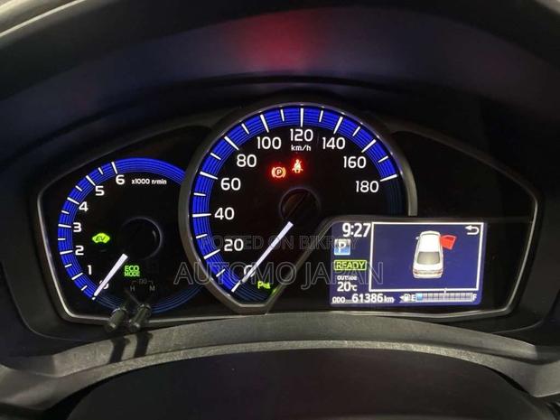 Toyota Axio 2021 White