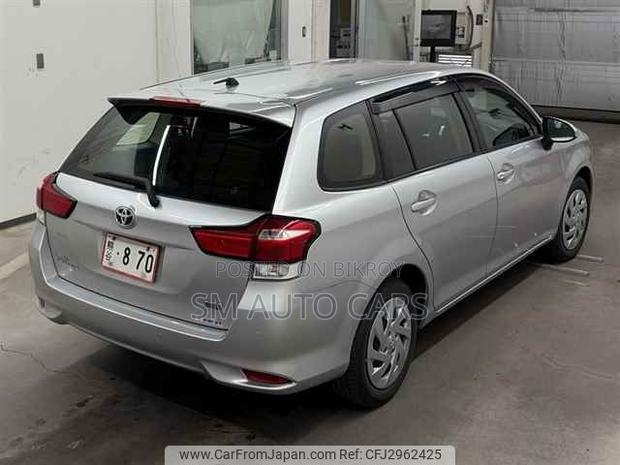Toyota Corolla Fielder 1.5 Hybrid FWD 2021 Silver