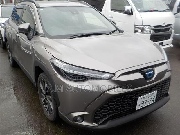 Toyota Corolla Cross 2023 Brown
