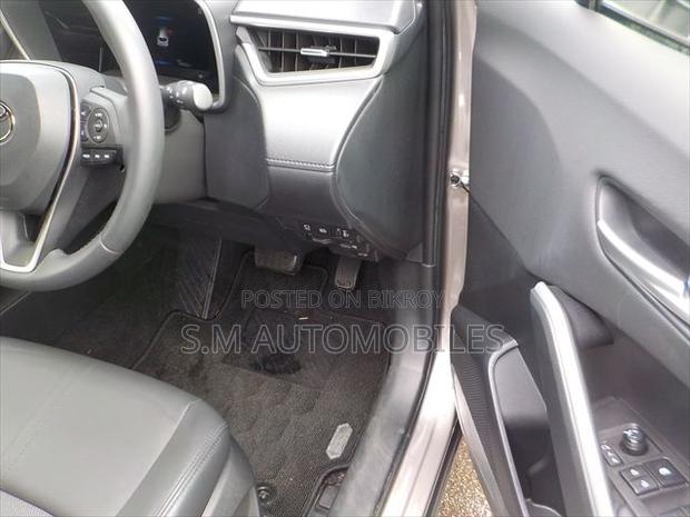 Toyota Corolla Cross 2023 Brown