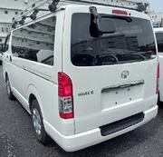 Toyota HiAce 2021 White for sale